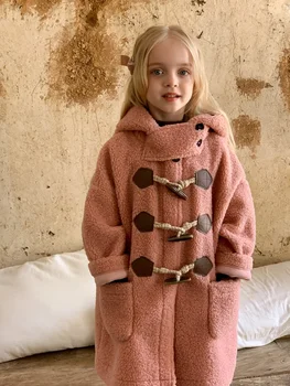 HoneyCherry Пальто для девочек Меховое интегрированное пальто Зимняя мода Утолщенное длинное пальто из искусственной шерсти ягненка Зимняя одежда для девочек